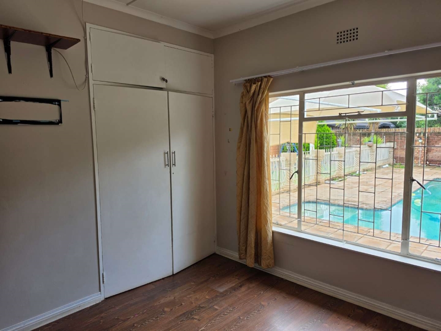 3 Bedroom Property for Sale in Rhodesdene Northern Cape